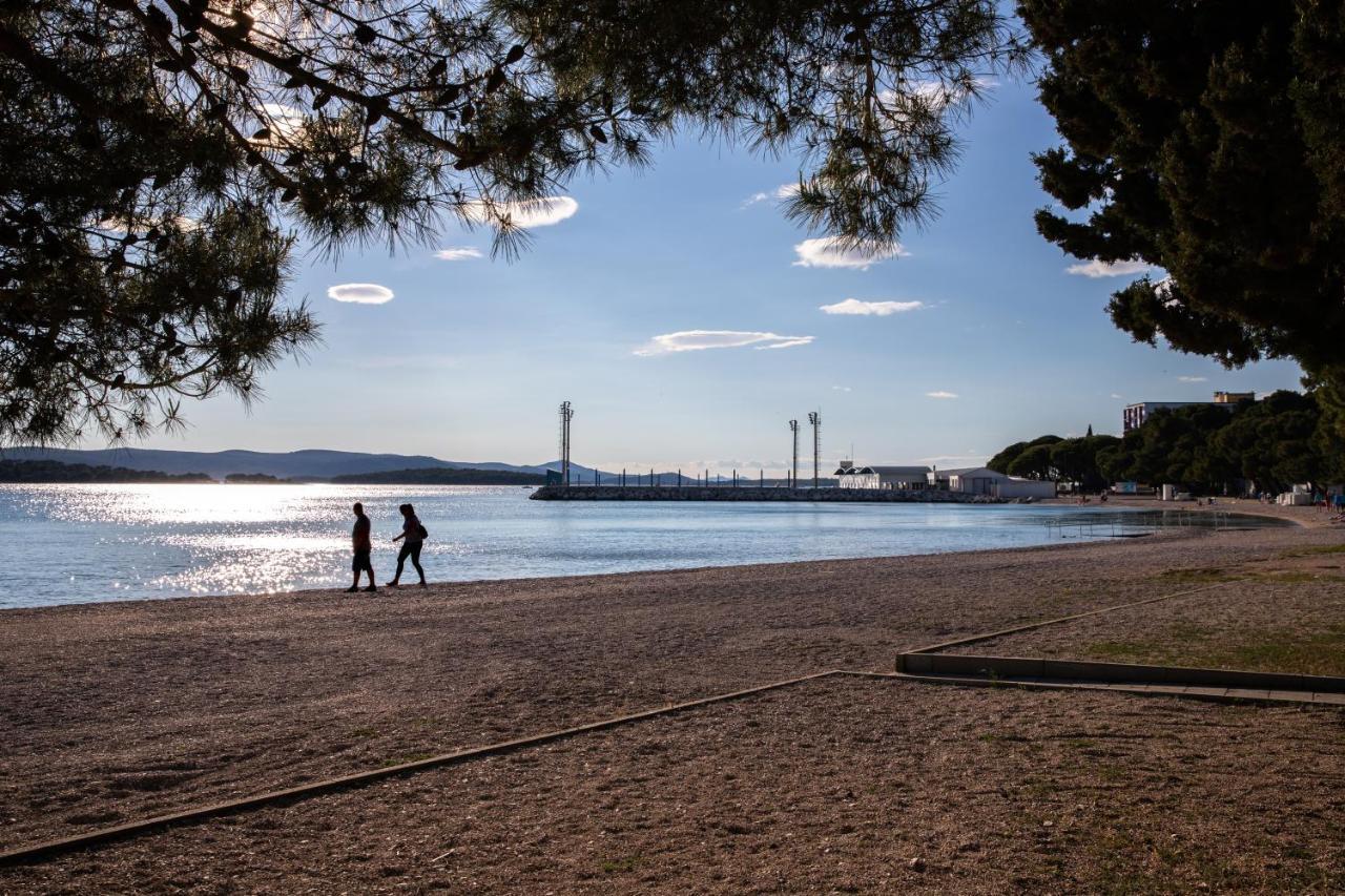 Apartmani Dina 비오그라드나모루 외부 사진