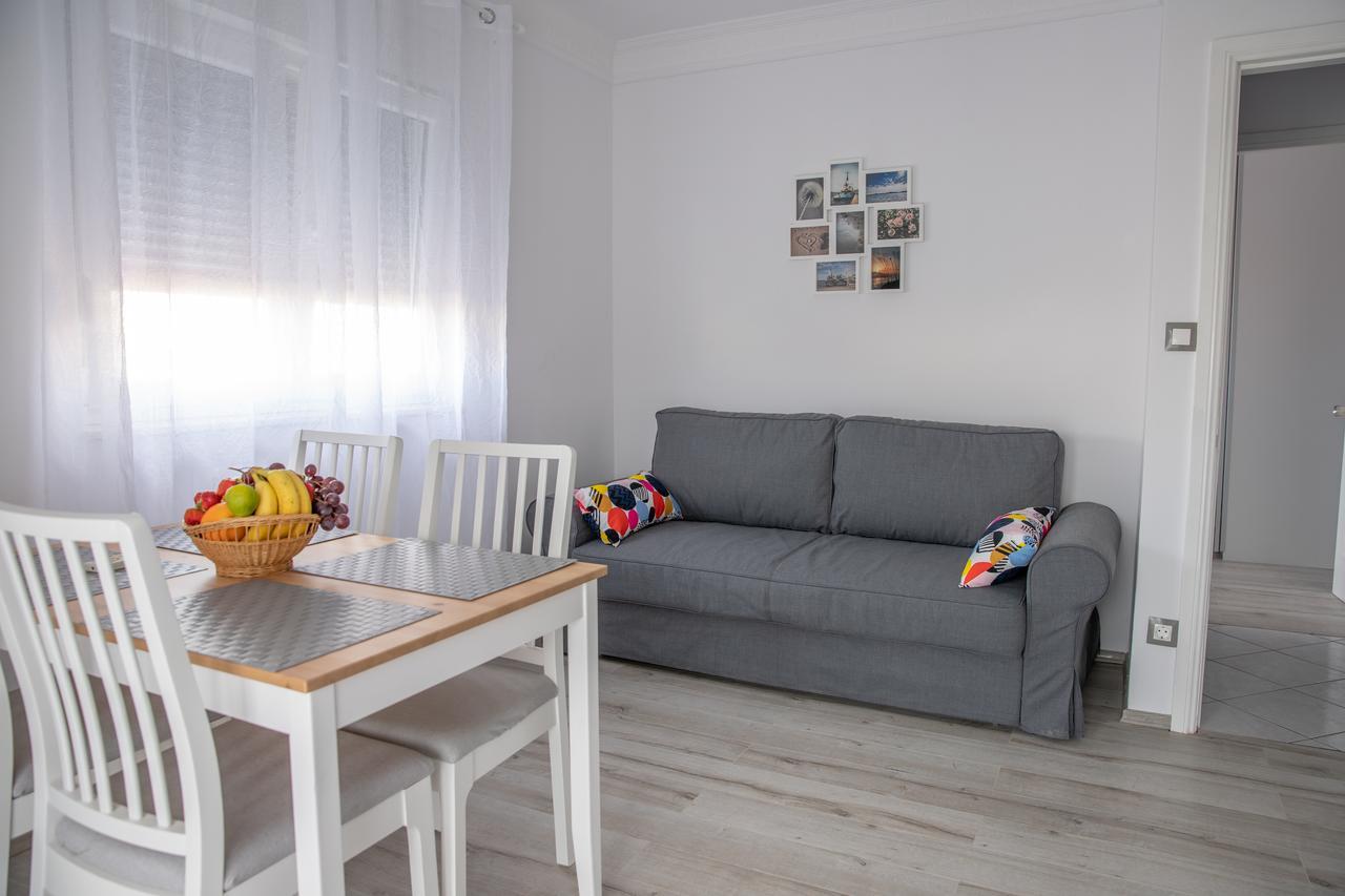 Apartmani Dina 비오그라드나모루 외부 사진